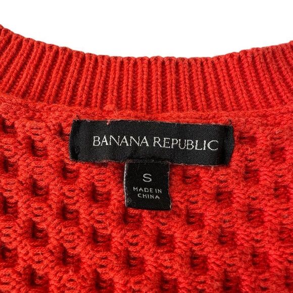 Banana Republic Chunky Cable Knit V Neck Fitted Sweater, Small - Picture 6 of 9